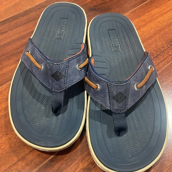 Sperry ‘Bait Fish’ Flip Flops- Men’s Size 8- Navy Blue- Excellent used condition - Picture 2 of 5